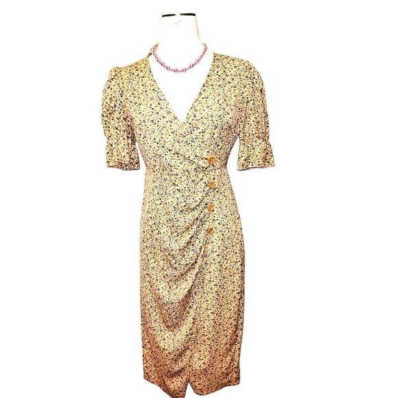 SHEIN Dresses & Skirts - SHEIN Ditzy Floral Puff Sleeve Dress